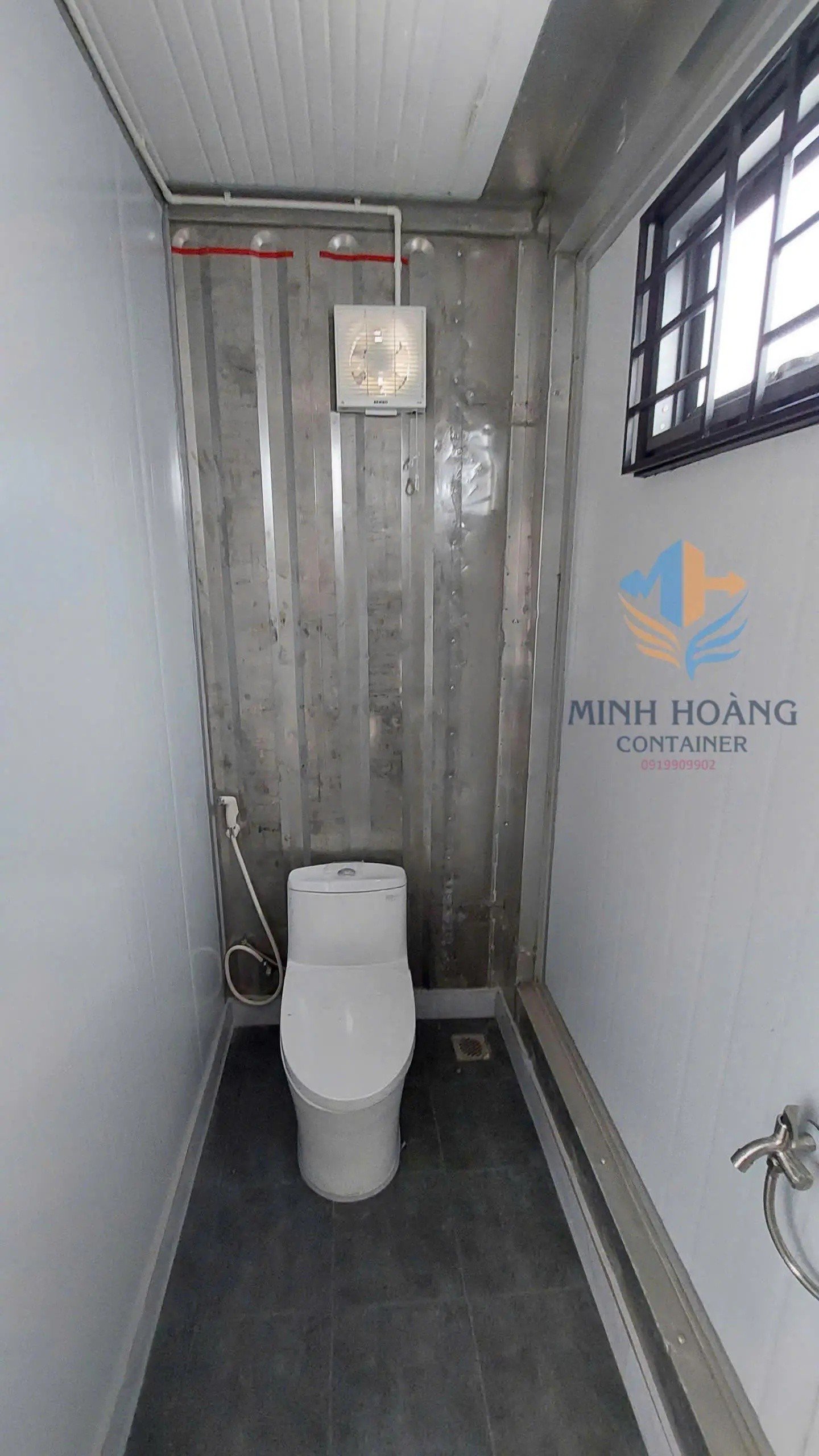 Container Văn Phòng 20 Feet Đen Có Toilet